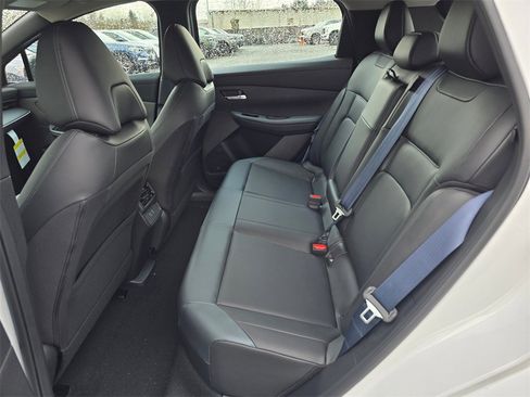 New 2026 Nissan Leaf SV+ w/ Floor Mat Package (SV+) image 16