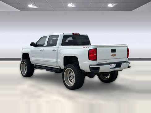 Used 2017 Chevrolet Silverado 1500 LT w/ All Star Edition AWD/4WD image 3