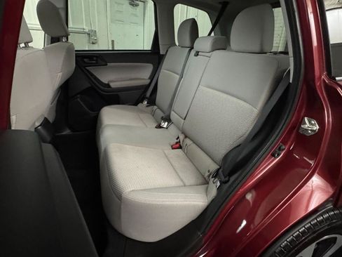 Used 2018 Subaru Forester 2.5i Premium AWD/4WD image 11