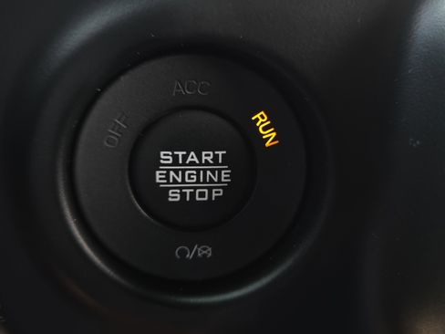 Used 2020 Jeep Wrangler Unlimited Sport S AWD/4WD image 36