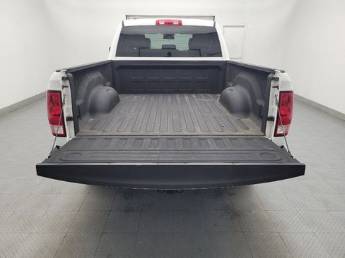 Used 2019 RAM 1500 Tradesman w/ Chrome Appearance Group AWD/4WD image 29