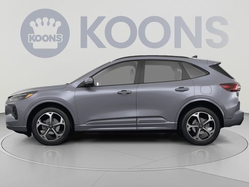 Used 2025 Ford Escape ST-Line Select AWD/4WD image 2