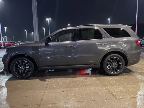 Used 2024 Dodge Durango R/T w/ Blacktop Package image 4