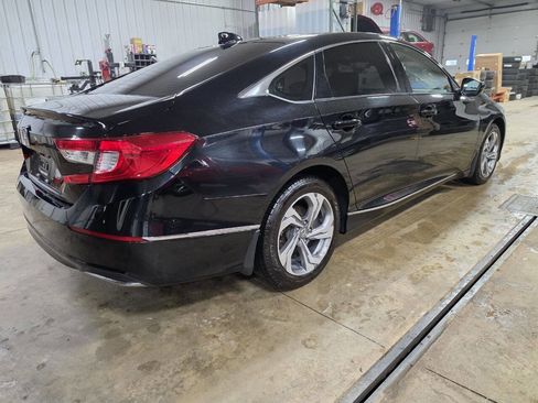 Used 2018 Honda Accord EX-L image 8