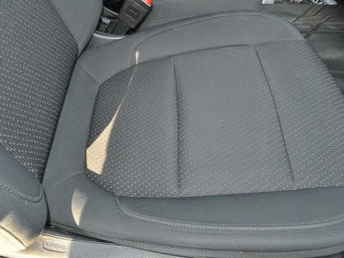 Used 2020 Chevrolet Silverado 1500 Custom w/ Custom Value Package image 22