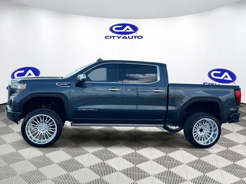 Used 2020 GMC Sierra 1500 Denali w/ Denali Ultimate Package AWD/4WD image 8