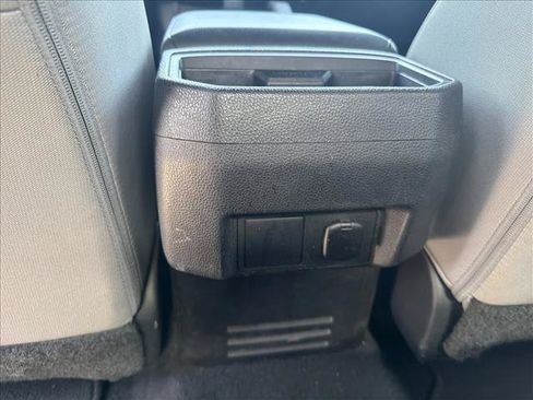 Used 2024 Toyota Tacoma TRD Sport RWD image 19