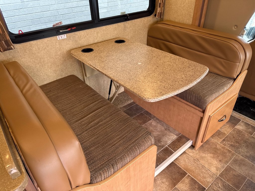 Used 2016 Ford E-450 and Econoline 450 Super Duty w/ Motorhome Prep Package RWD image 20