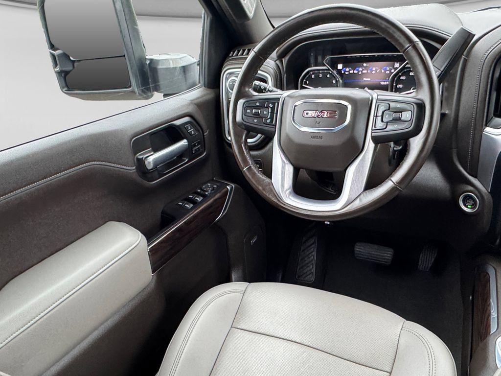 Used 2021 GMC Sierra 1500 SLT w/ SLT Premium Plus Package AWD/4WD image 19