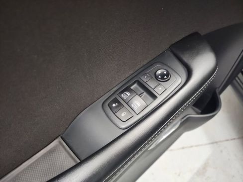 Used 2020 Dodge Challenger R/T image 16