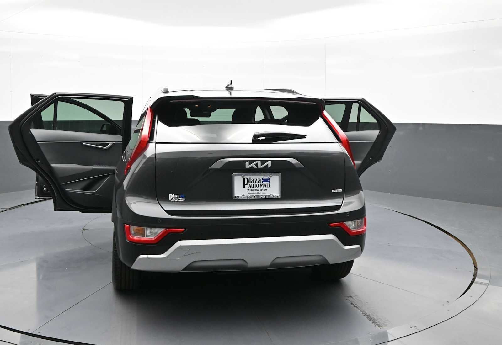 Certified 2025 Kia Niro EX w/ EX Cold Weather Package FWD image 45