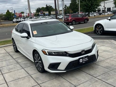 Used 2022 Honda Civic EX image 5