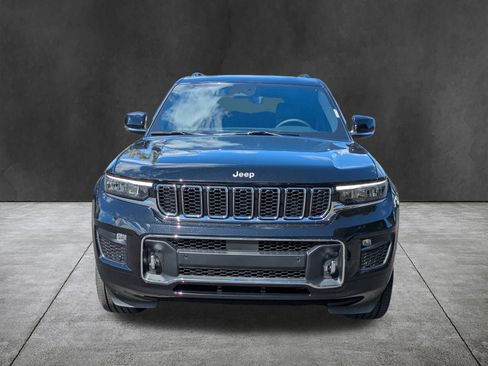 New 2025 Jeep Grand Cherokee L Overland w/ Luxury Tech Group IV image 9
