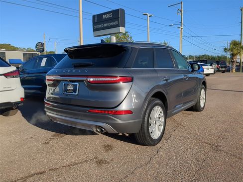 Certified 2022 Lincoln Corsair FWD image 4