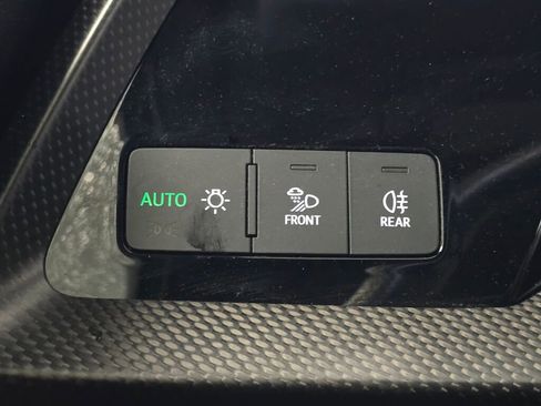 Used 2024 Audi RS 3 2.5T w/ Carbon Package image 38