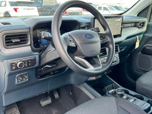 New 2025 Ford Maverick XL w/ Equipment Group 101A image 17