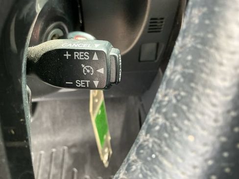Used 2019 Toyota 4Runner TRD Off-Road Premium AWD/4WD image 16