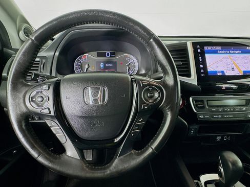 Used 2019 Honda Ridgeline RTL-E image 11