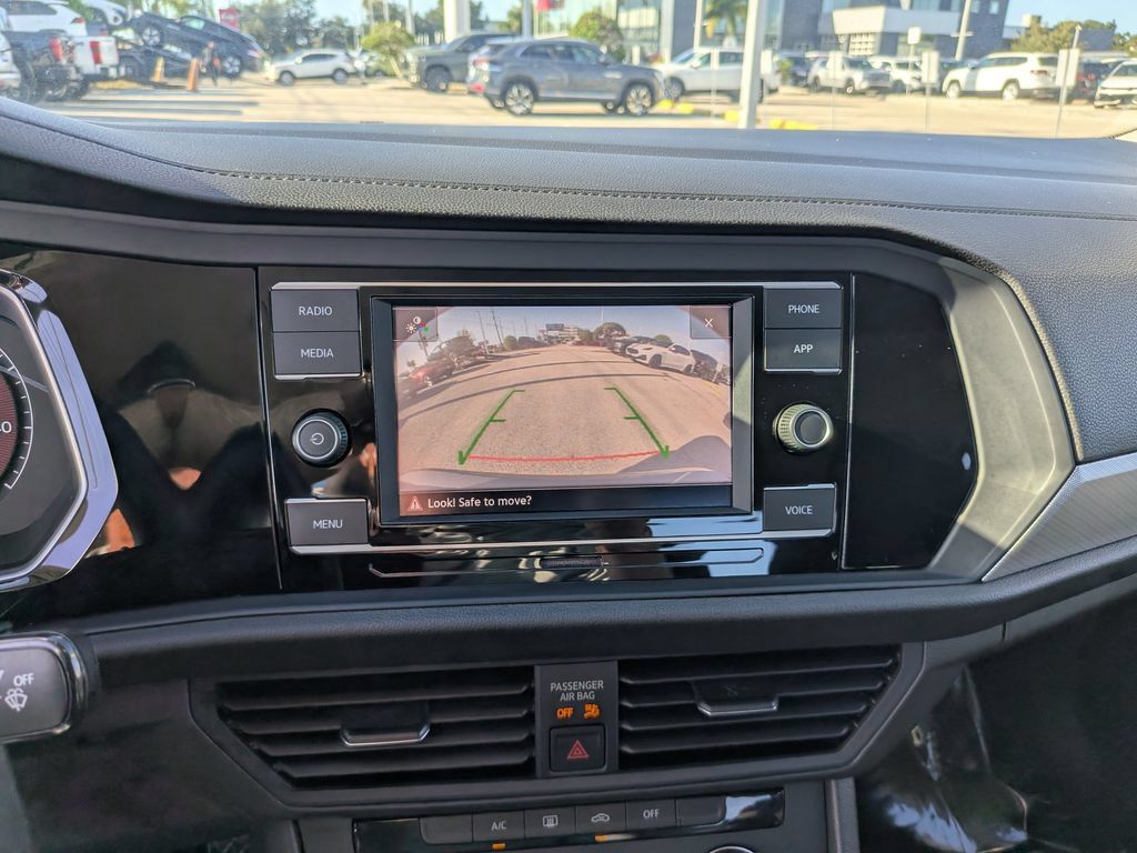 Used 2020 Volkswagen Jetta S w/ Driver Assistance Package FWD image 20