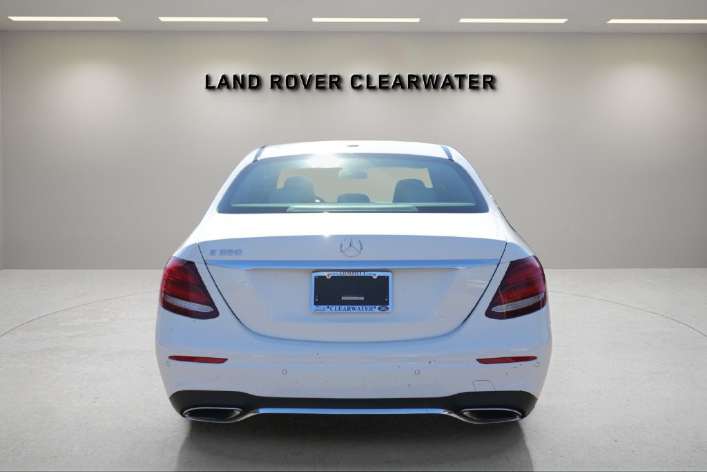 Used 2020 Mercedes-Benz E 350 Sedan image 4