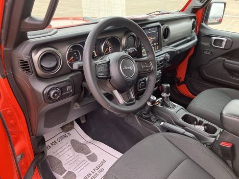 Certified 2023 Jeep Wrangler Sport S image 15