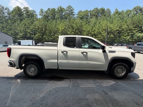 Used 2024 GMC Sierra 1500 Pro w/ Pro Value Package RWD image 3