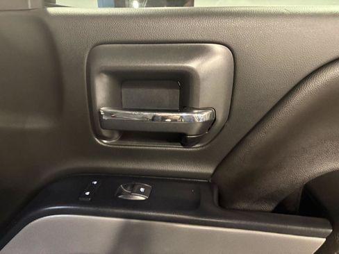 Used 2018 Chevrolet Silverado 1500 LT w/ All Star Edition AWD/4WD image 46