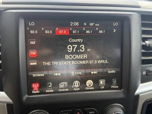 Used 2017 RAM 1500 Big Horn AWD/4WD image 32