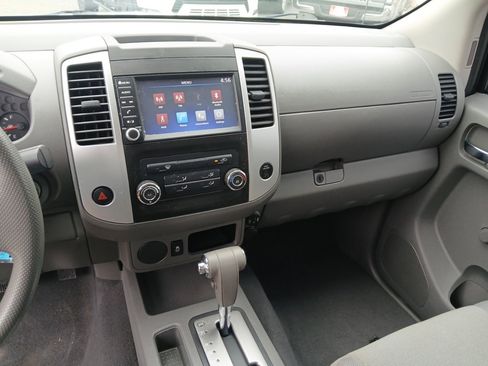 Used 2019 Nissan Frontier S image 17