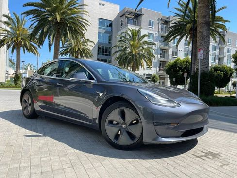 Used 2019 Tesla Model 3 RWD image 6