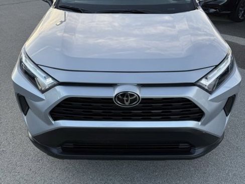 Used 2025 Toyota RAV4 XLE image 8