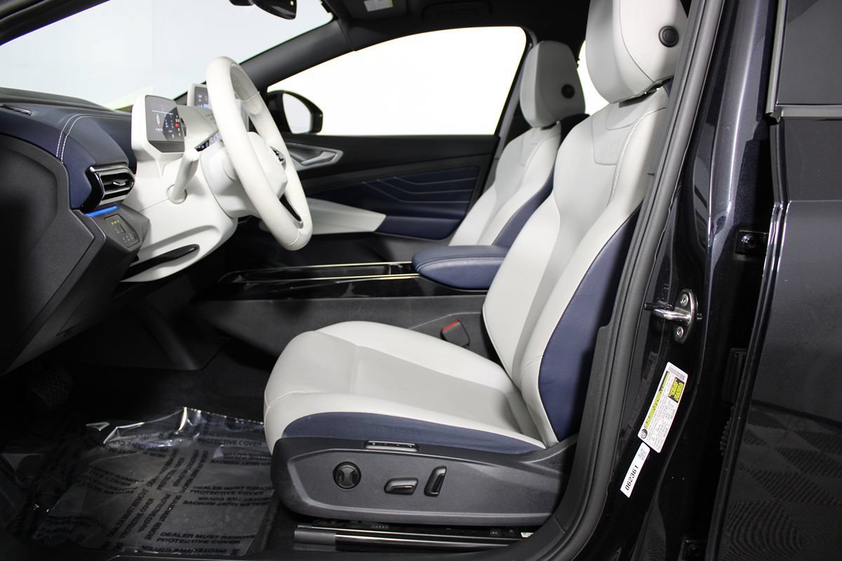 Used 2023 Volkswagen ID.4 Pro S AWD/4WD image 11