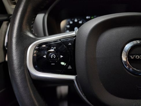 Used 2021 Volvo XC90 T8 Inscription image 35