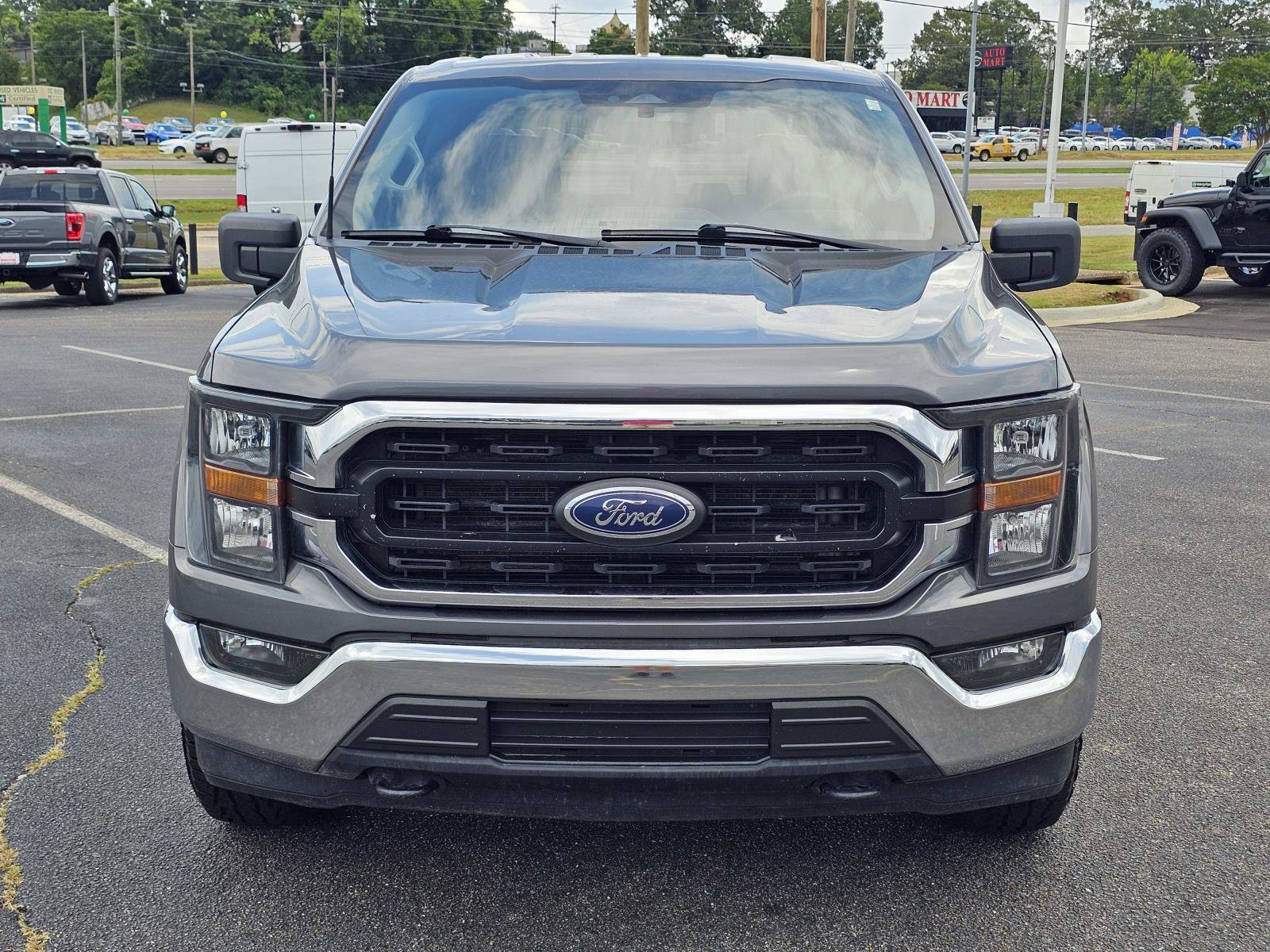Used 2023 Ford F150 XLT w/ Trailer Tow Package AWD/4WD image 2