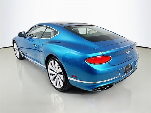 Used 2024 Bentley Continental GT image 5
