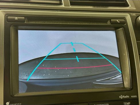 Used 2014 Toyota Camry XLE image 17