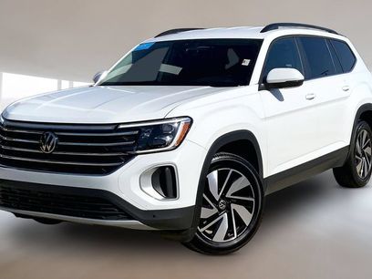 Used 2025 Volkswagen Atlas SE
