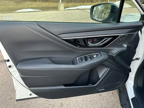 Used 2021 Subaru Outback Limited w/ Popular Package #2 image 11