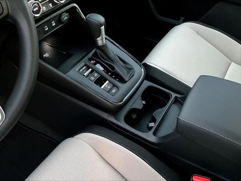 Used 2026 Honda CR-V EX image 7