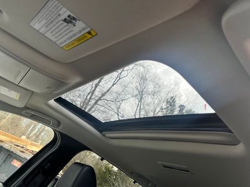 Used 2024 MAZDA CX-90 3.3 Turbo w/ Preferred Package image 34