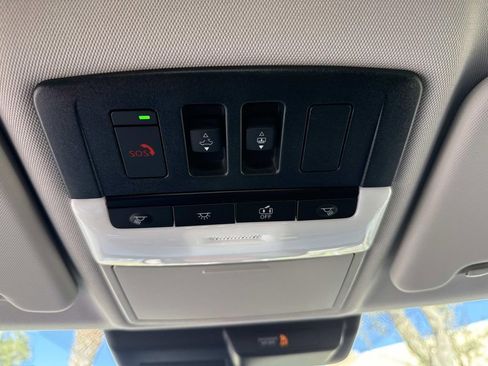 New 2025 Mitsubishi Outlander SE AWD/4WD image 40