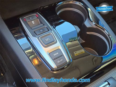 Certified 2018 Honda Pilot Touring image 35