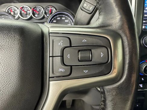Used 2022 Chevrolet Silverado 2500 LTZ w/ LTZ Convenience Package AWD/4WD image 15