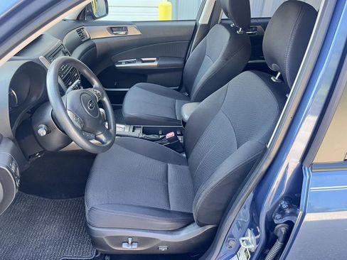 Used 2012 Subaru Forester 2.5X Premium AWD/4WD image 12