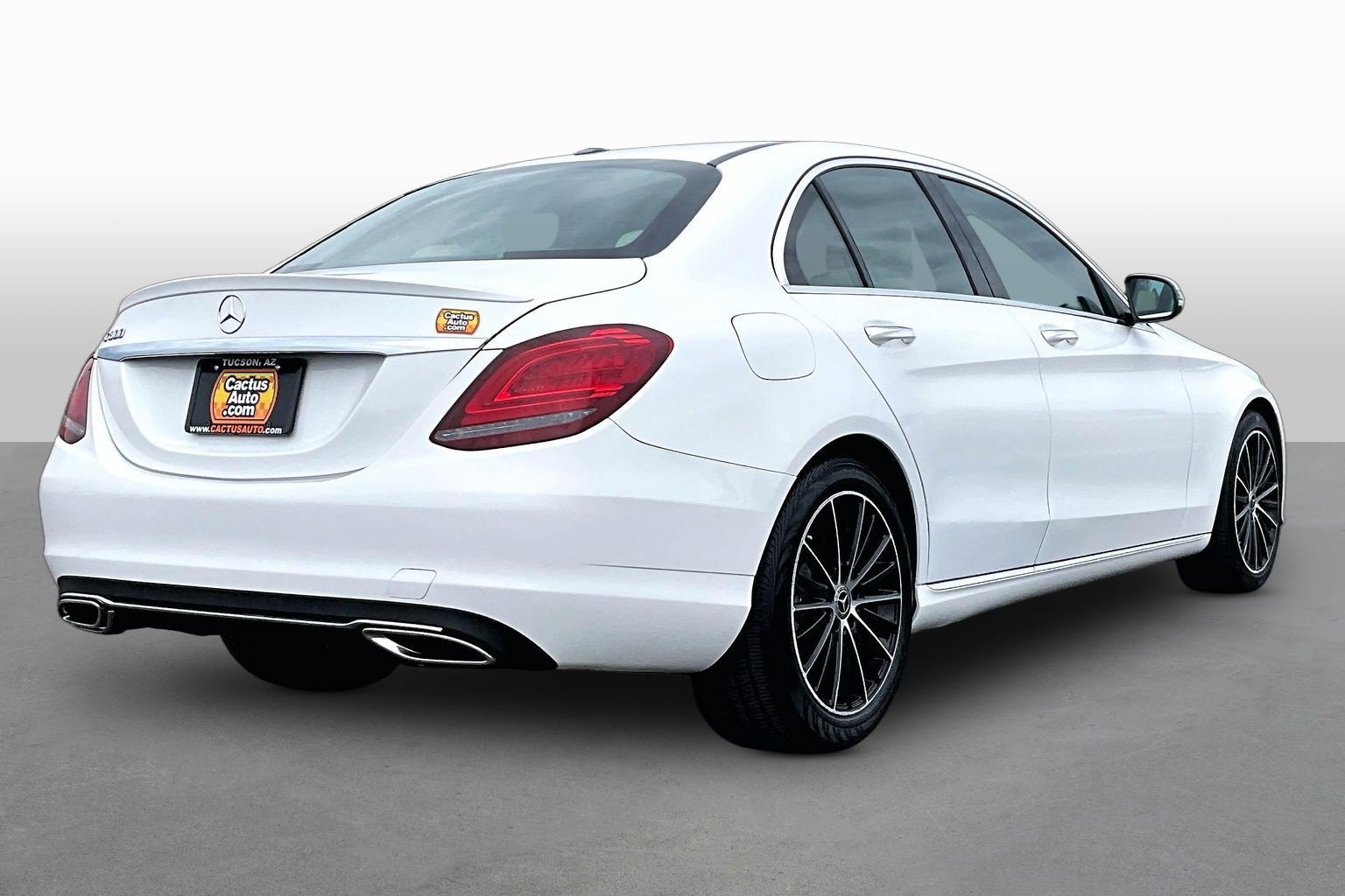 Used 2019 Mercedes-Benz C 300 Sedan image 2