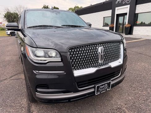 Used 2022 Lincoln Navigator L Reserve AWD/4WD image 13