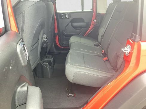Certified 2025 Jeep Wrangler Unlimited Sport AWD/4WD image 13
