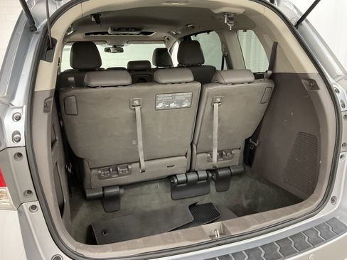 Used 2016 Honda Odyssey Touring Elite image 26