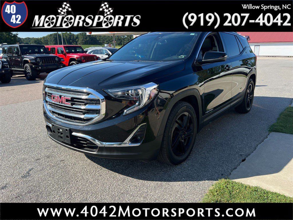 Used 2021 GMC Terrain SLT FWD image 1