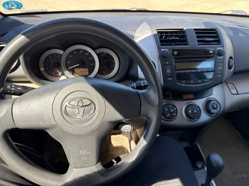 Used 2008 Toyota RAV4 4WD V6 image 18